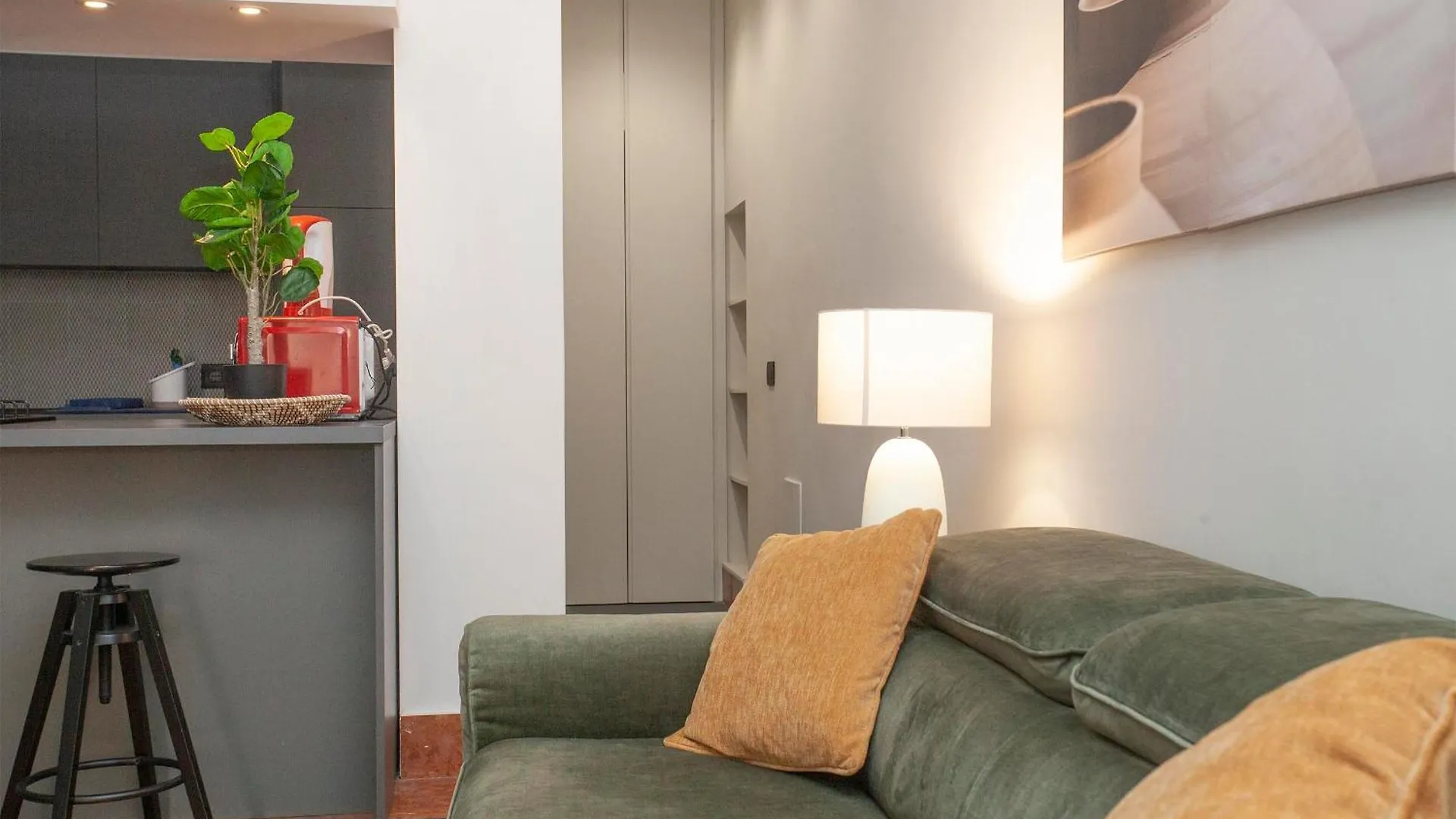 Sella Apartment Centro Storico Palermo Italy